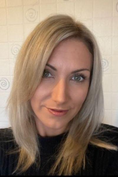 Vaness Gunn - Renal Agenesis Charity Trustee